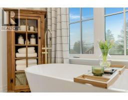 252 SHEPHERD Avenue - 26