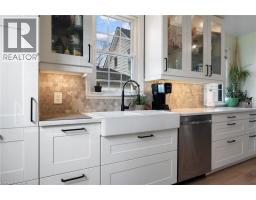 421 ST ANDREW Street - 9