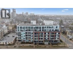 42 BRIDGEPORT Road E UnitNo. 302 - 33