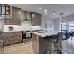 15 MATHESON Crescent - 16