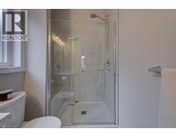 15 MATHESON Crescent - 28