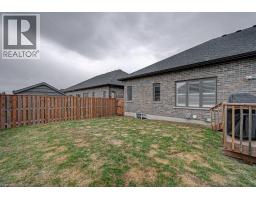 15 MATHESON Crescent - 44