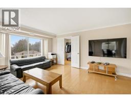 300 KEATS Way UnitNo. 302 - 24