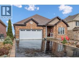 29 ENGLISH Crescent - 2