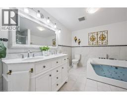 29 ENGLISH Crescent - 34