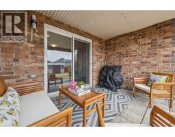 29 ENGLISH Crescent - 38