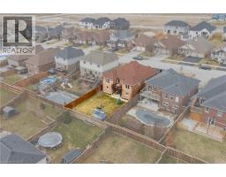 29 ENGLISH Crescent - 49