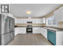 70 WILLOWRUN Drive UnitNo. G2 - 8