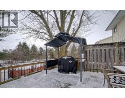 400 ODLUM Drive - 27