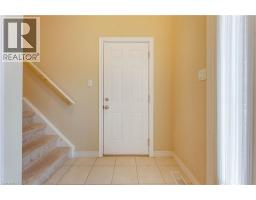 17 VALLEYBROOK Drive - 6