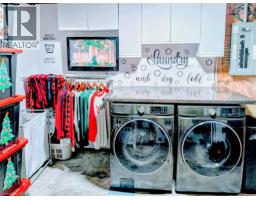 440 LANGLAW Drive - 27