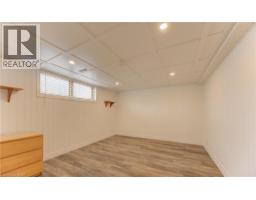 449 GREENFIELD Avenue - 24