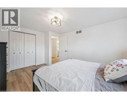 37 ENFIELD Drive - 18