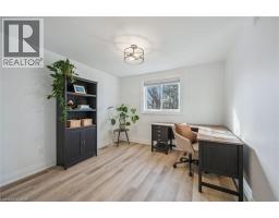 37 ENFIELD Drive - 19