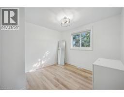 37 ENFIELD Drive - 21