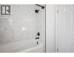 37 ENFIELD Drive - 23