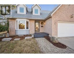 37 ENFIELD Drive - 3