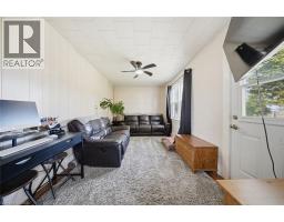 1450 ELGIN COUNTY RD 55 - 18