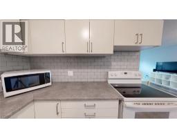 15 JACKSWAY Crescent UnitNo. 117 - 15