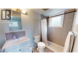 15 JACKSWAY Crescent UnitNo. 117 - 17