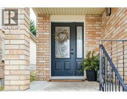 91 GLENCLIFFE Court - 3