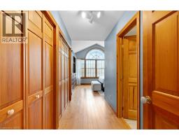 2 HUGHSON Lane - 28