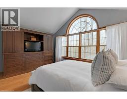 2 HUGHSON Lane - 30