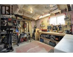 82 CURTIS Street - 38