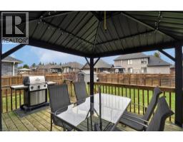 82 CURTIS Street - 39