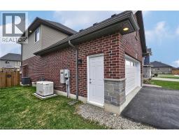 82 CURTIS Street - 44