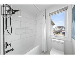 75 PORTER Crescent - 38