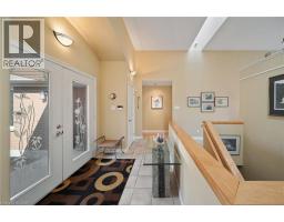 46 SOMERSET Drive - 10