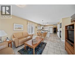 46 SOMERSET Drive - 18