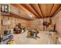 46 SOMERSET Drive - 41