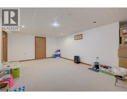 489 NORTHLAKE Drive - 32