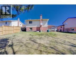 489 NORTHLAKE Drive - 40