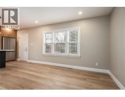 525 COURTLAND Avenue E - 13