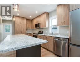 525 COURTLAND Avenue E - 17