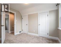 525 COURTLAND Avenue E - 29