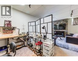 160 HIDDEN CREEK Drive - 42