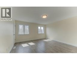 113 WALTER Street - 21