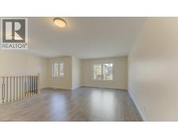 113 WALTER Street - 32