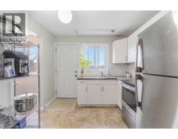 25 UPPER CANADA Drive UnitNo. 23 - 13