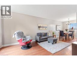 25 UPPER CANADA Drive UnitNo. 23 - 6