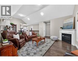 117 WILLOWDALE Crescent - 11