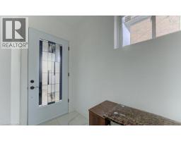 80 LANCASTER Street W - 7