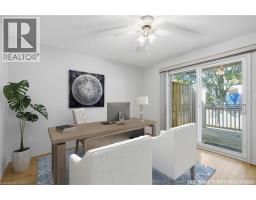 229 LYNDEN Road UnitNo. 25 - 20