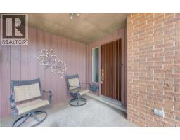 156 CANDLEWOOD Crescent - 4