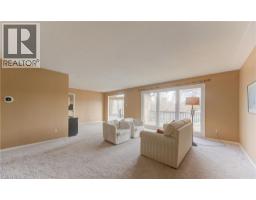 156 CANDLEWOOD Crescent - 8