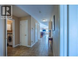 63 UPPER CANADA Drive - 19